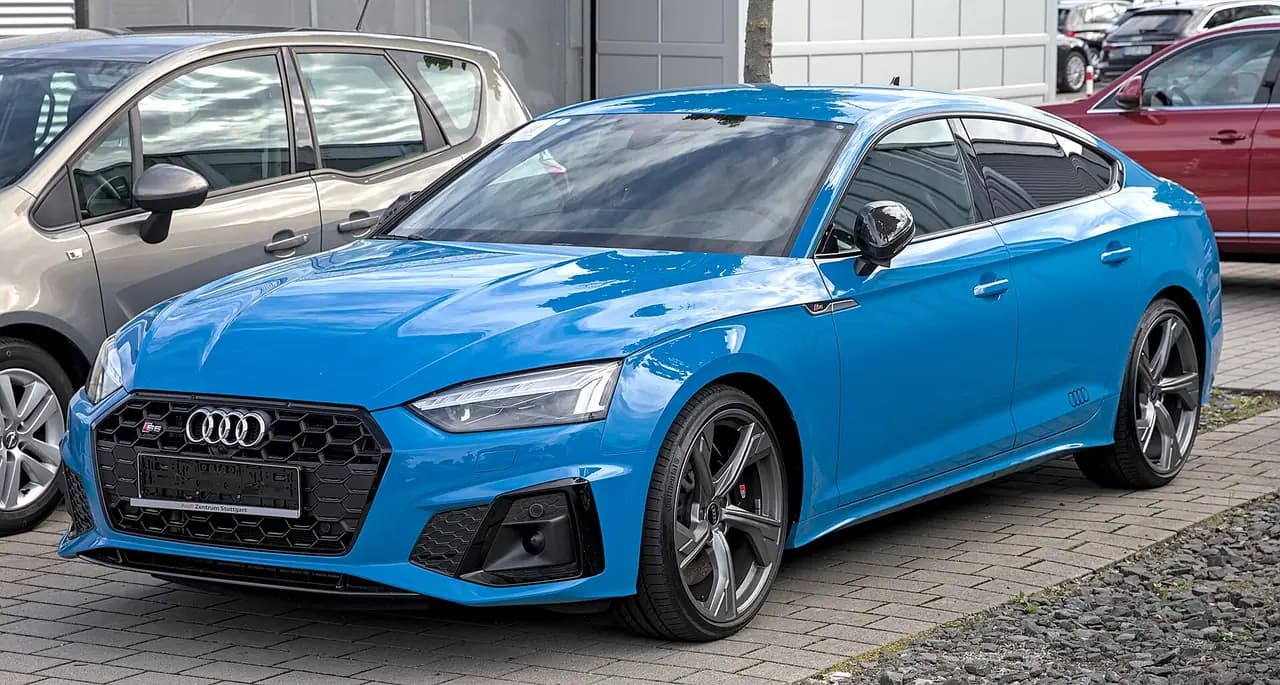 Turbo Blue Audi S5 Sportback (B9 facelift), front three-quarter view