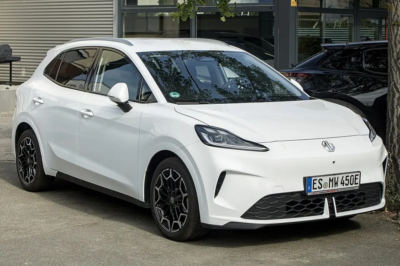 White MG4 EV Urban hatchback, front three-quarter view